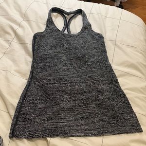 Lululemon cool racer back size 4